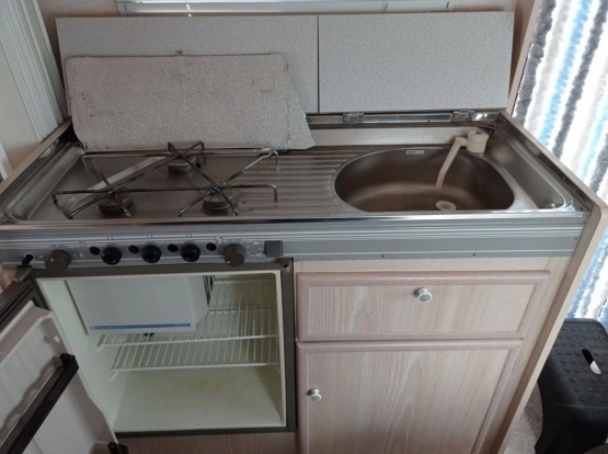                         Przyczepa Gruau a3700, 1992 r. - zdjęcie 2
                        