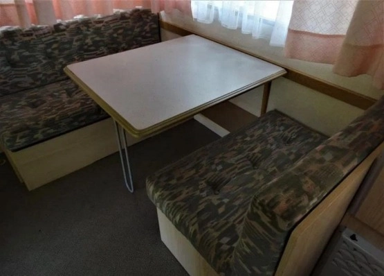                         Przyczepa kempingowa Caravelair - zdjęcie 8
                        