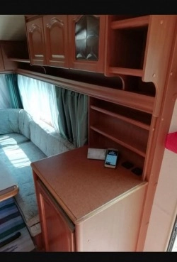                         Przyczepa Knaus Azur 380, rok 1989 - zdjęcie 2
                        