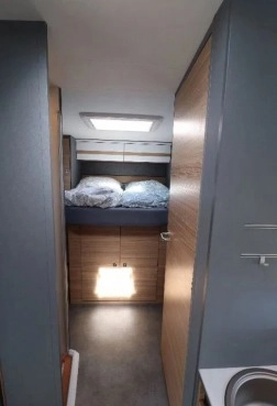                         Dethleffs Just 90 7052 DBM - zdjęcie 15
                        