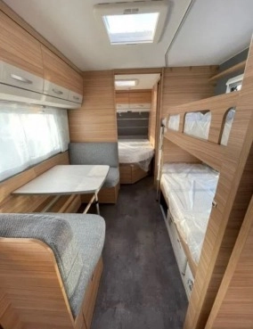                         Dethleffs Camper 730 FKR nowy model 2021 - zdjęcie 10
                        
