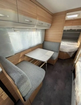                         Dethleffs Camper 730 FKR nowy model 2021 - zdjęcie 13
                        