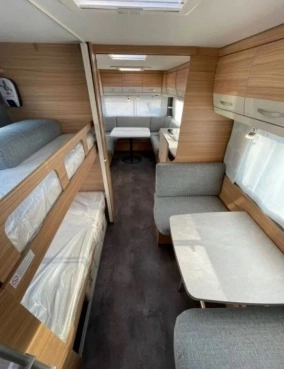                         Dethleffs Camper 730 FKR nowy model 2021 - zdjęcie 17
                        