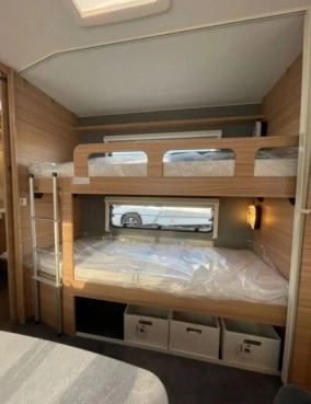                         Dethleffs Camper 730 FKR nowy model 2021 - zdjęcie 6
                        