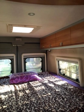                         Fiat Ducato Hymer Max 2013r jak nowy - zdjęcie 8
                        