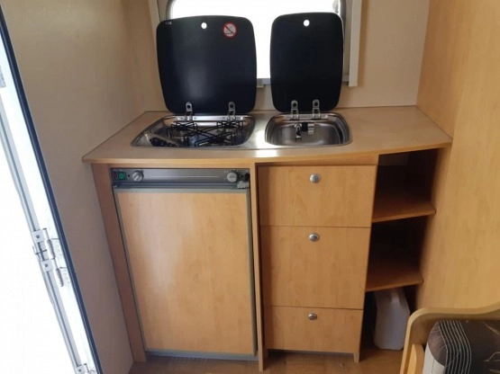                         Przyczepa Kempingowa Caravelair 2010 r. - zdjęcie 9
                        