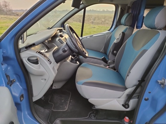                         Opel Vivaro Trafic Primaster Buskamper Kamper L2H2 - zdjęcie 8
                        