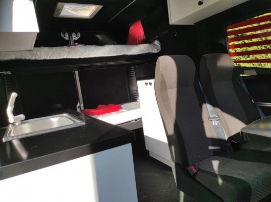                         Kamper Peugeot Boxer L2H2, 2016 r. - zdjęcie 6
                        