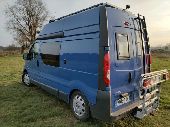                         Opel Vivaro Trafic Primaster Buskamper Kamper L2H2 - zdjęcie 2
                        
