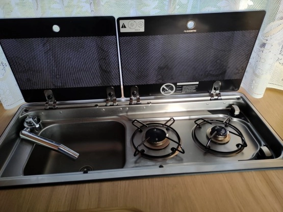                         Opel Vivaro Trafic Primaster Buskamper Kamper L2H2 - zdjęcie 8
                        