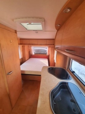                         Caravelair Venicia 470, 2009 r. - zdjęcie 5
                        