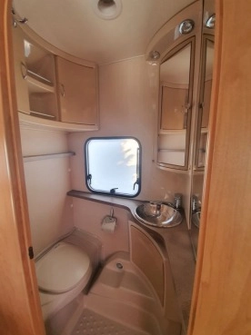                         Caravelair Venicia 470, 2009 r. - zdjęcie 8
                        