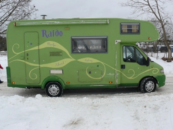                         Sprowadzony zarejestrowany ubezpieczony Euro Mobil 635 2.8 jtd 2002 rej. - zdjęcie 13
                        