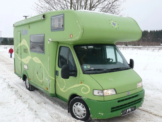                         Sprowadzony zarejestrowany ubezpieczony Euro Mobil 635 2.8 jtd 2002 rej. - zdjęcie 1
                        