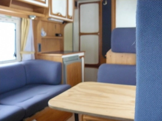                         Sprowadzony zarejestrowany ubezpieczony Euro Mobil 635 2.8 jtd 2002 rej. - zdjęcie 5
                        