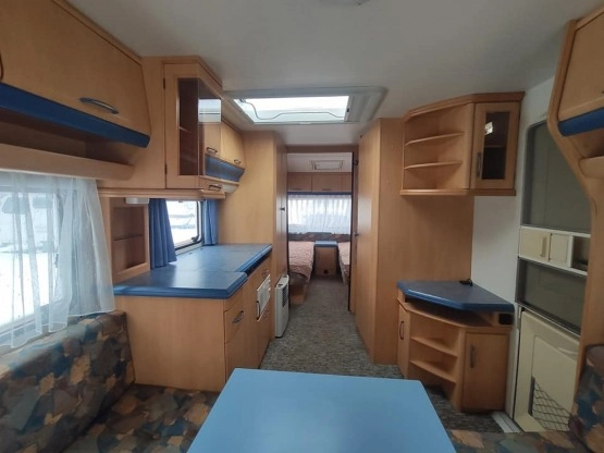                         Hobby 560 de Luxe 1999 r. - zdjęcie 14
                        