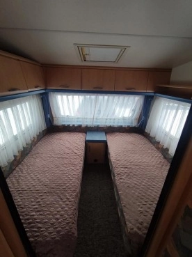                         Hobby 560 de Luxe 1999 r. - zdjęcie 17
                        