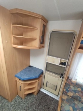                         Hobby 560 de Luxe 1999 r. - zdjęcie 22
                        