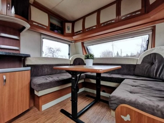                         Hobby Prestige 650 KFU - zdjęcie 3
                        