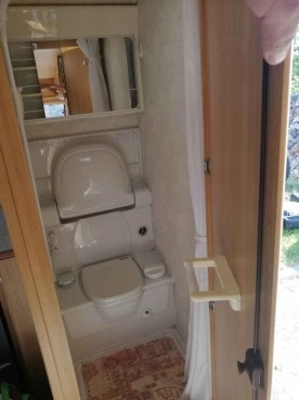                         Przyczepa kempingowa LUNAR STELLAR - zdjęcie 5
                        