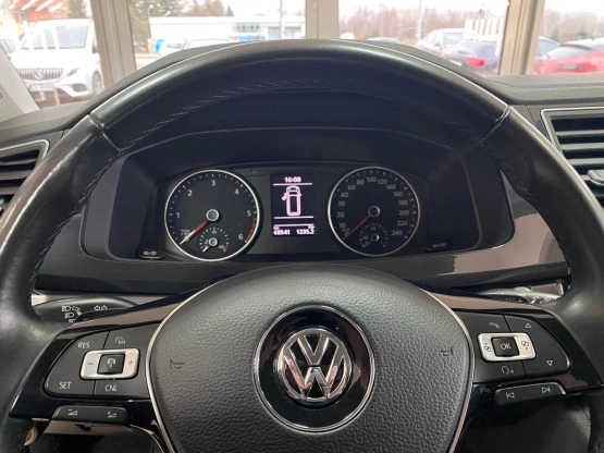                         Odstąpię leasing VW T6 Multivan w wersji Freestyle - zdjęcie 7
                        