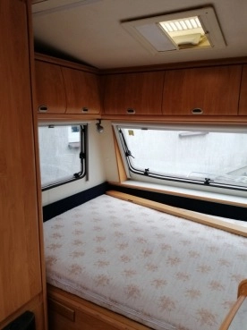                         Hobby Excellent 2002 stan bdb - zdjęcie 10
                        