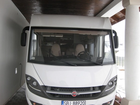                         Kamper Burstner Lyceo 690 - zdjęcie 1
                        