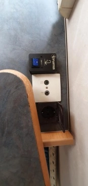                         Adria Unica 462DP Exclusive z 2003 roku - zdjęcie 11
                        