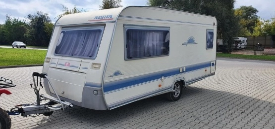                         Adria Unica 462DP Exclusive z 2003 roku - zdjęcie 14
                        