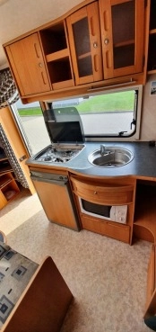                         Adria Unica 462DP Exclusive z 2003 roku - zdjęcie 28
                        