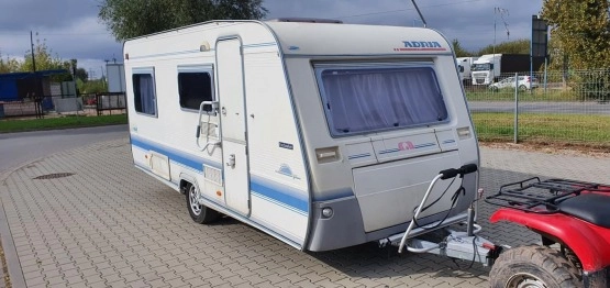                         Adria Unica 462DP Exclusive z 2003 roku - zdjęcie 7
                        