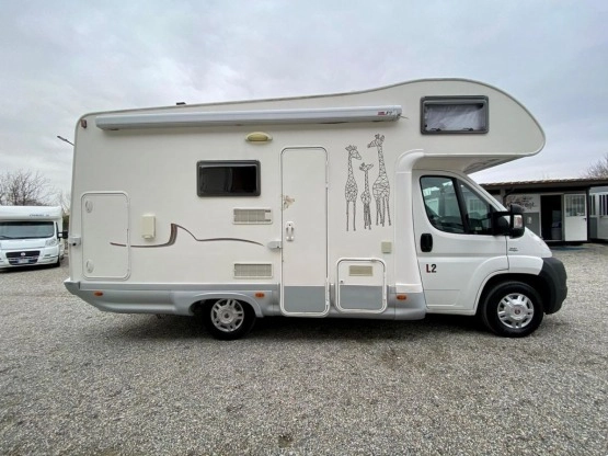                         Kamper Ducato 2.3, 130 KM, 2008 r. - zdjęcie 10
                        