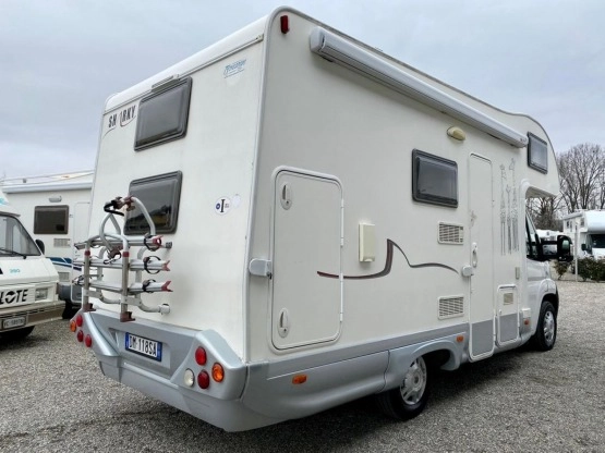                         Kamper Ducato 2.3, 130 KM, 2008 r. - zdjęcie 11
                        