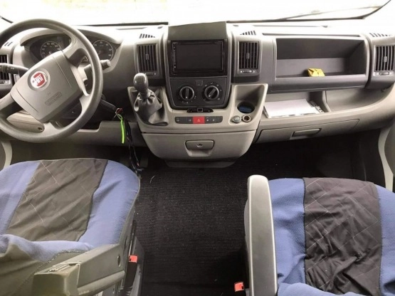                         Fiat Ducato McLouis 2.3, 130 KM, 2010 r. - zdjęcie 10
                        