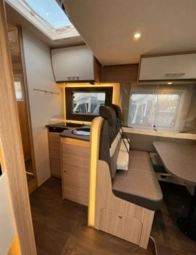                         Sunlight T68 Model 2021 Fiat Ducato 2.3 140 km - zdjęcie 17
                        