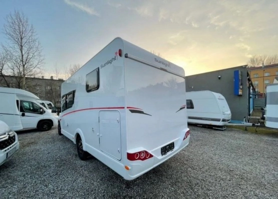                         Sunlight T68 Model 2021 Fiat Ducato 2.3 140 km - zdjęcie 9
                        