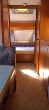                         Przyczepa Kempingowa Knaus Eurostar Markiza Napęd Pokrowiec - zdjęcie 3
                        