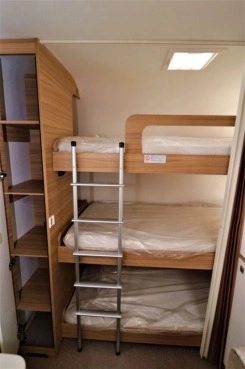                         Dethleffs Camper 560 FMK - zdjęcie 6
                        