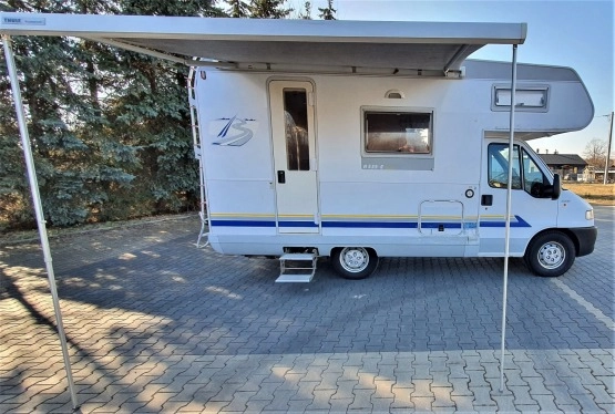                         Fiat Ducato 2,8 JTD - zabudowa BURSTNER - TV-sat, solar, 6-osobowy !!! - zdjęcie 14
                        