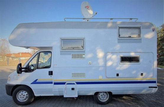                         Fiat Ducato 2,8 JTD - zabudowa BURSTNER - TV-sat, solar, 6-osobowy !!! - zdjęcie 19
                        
