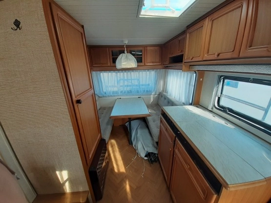                         HOBBY 1992r. + nowy namiot - zdjęcie 2
                        