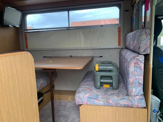                         Fiat Ducato 1,9 TD - 1998 rok   6-osobowy uszk. silnik - zdjęcie 5
                        