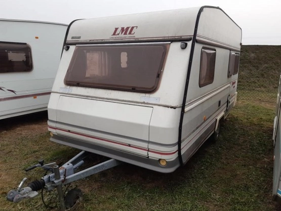                         Przyczepa kempingowa LMC 430, 4-osobowa - zdjęcie 8
                        