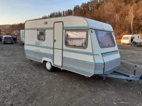                         Przyczepa kempingowa TEC 4-osobowa, przedsionek - zdjęcie 1
                        