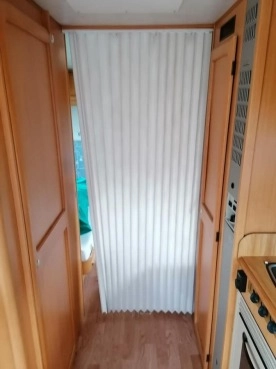                         Cabby 550, 1999 r., dmc 2000 kg, wersja zimowa - zdjęcie 6
                        