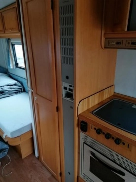                         Cabby 550, 1999 r., dmc 2000 kg, wersja zimowa - zdjęcie 7
                        