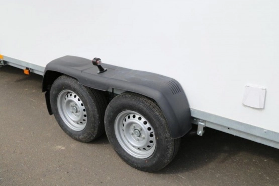                         Przyczepa kamper z kuchnia łóżko osobne pomieszczenie bagażowe BLYSS  - zdjęcie 13
                        