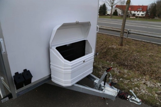                         Przyczepa kamper z kuchnia łóżko osobne pomieszczenie bagażowe BLYSS  - zdjęcie 14
                        