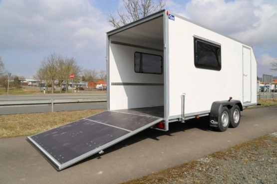                         Przyczepa kamper z kuchnia łóżko osobne pomieszczenie bagażowe BLYSS  - zdjęcie 3
                        