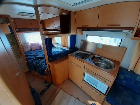                         Przyczepa kempingowa Chateau Cantara 490, dmc 1500 kg - zdjęcie 8
                        